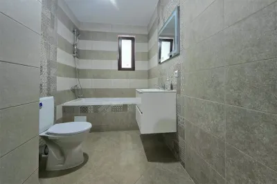 Capat CUG 2 camere D + gradina  40 mp + parcare Lunca Cetatuii - foto 6