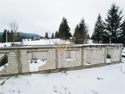 Pensiune la rosu (Secu, Mun. Toplita) - foto 23