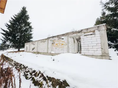 Pensiune la rosu (Secu, Mun. Toplita) - foto 24