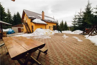 Pensiune si casa de oaspeti la pasul Bucin (Pensiunea Kamilla) - foto 2