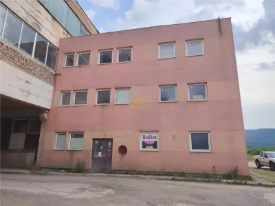 Cladire industriala cu societate in fuctiune (Miercurea Ciuc, str. Zorilor) - foto 5
