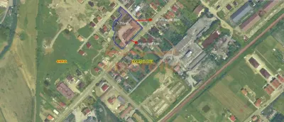 Constructii si teren de vanzare 5.258m²/140€ m² in Gherla - foto 3