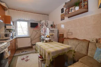 Apartament  cu 3 CD, modelul cu 2 bai - Pacurari - OMV - foto 3