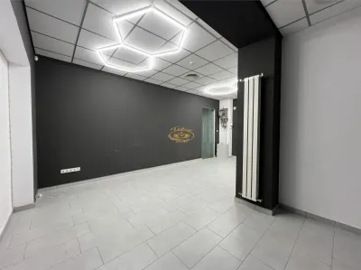 Spatiu comercial (Gheorgheni, Cart. Bucin bl. 18/F) - foto 11