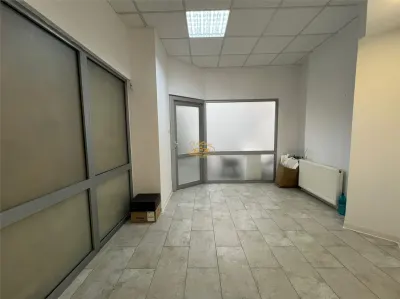 Spatiu comercial (Gheorgheni, Cart. Bucin bl. 18/F) - foto 9