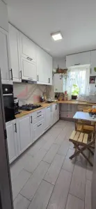 Apartament cu 3 camere, 2 bai, loc de parcare - Visani - foto 6