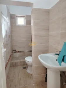 Imobil comercial (Gheorgheni, str. Gabor Aron nr. 8) - foto 11