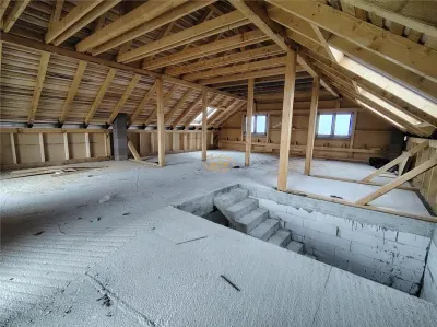 Casa de locuit la rosu (Zencani, mun. Toplita) - foto 13