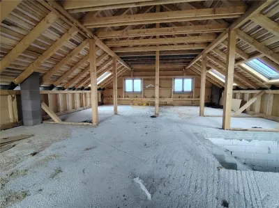 Casa de locuit la rosu (Zencani, mun. Toplita) - foto 14