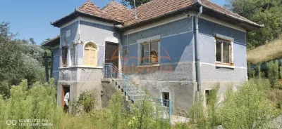 De vanzare casa si grajd +3000m² teren livada in Sumurducu - Sanpaul - foto 3