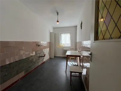 Apartament cu 2 camere (Gheorgheni, Cart. Bucin, bl. 21/B) - foto 12