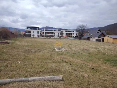 Teren intravilan in Sovata (str. Turturelelor) - Sovata