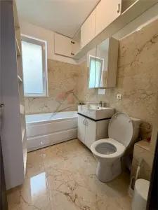 Apartament cu 2 camere decomandat + gardina 80mp, loc de parcare - Rediu - foto 9