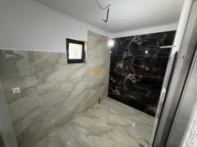 Casa de locuit consturctie noua (Lazarea, jud. Harghita) - foto 10