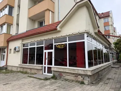 Spatiu comercial (Gheorgheni, Cart. Bucin bl. 18/C) - Gheorgheni