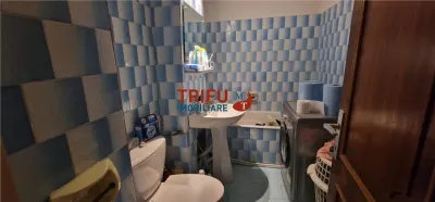 Apartament 4 camere de vanzare zona Centru - foto 9