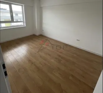 Apartament 2 camere+ loc de parcare- Pacurari Kaufland - foto 1