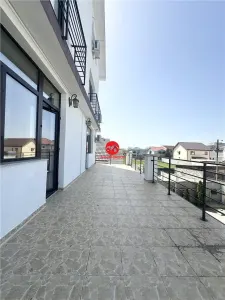 Afacere la Cheie in Mamaia Nord: Pensiune de Vanzare cu 18 Camere - foto 10