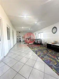 Casa cu Potential Multiplu, Pretabila Pentru Doua Familii sau Business, Chiar la Strada Principala - foto 18