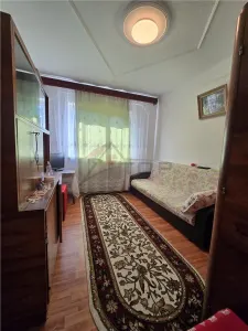 Apartament 3 camere, 2 bai, etaj intermediar- Nicolina - foto 6