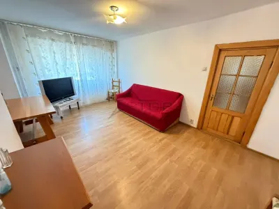 Apartament 3 camere, 2 bai, DECOMANDAT, ETAJ 1, Pacurari - foto 3