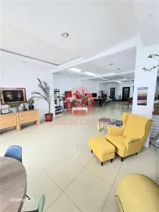 Spatiu Comercial 170 mp cu Vad - Renovat Complet - foto 2
