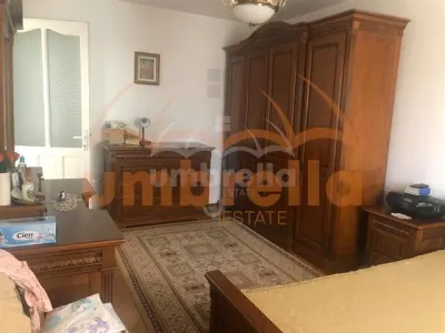 Casa de vanzare - zona centrala str. Paris - foto 21