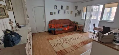 Apartament 3 camere, parter, Cetate, zona Școlii Generale 7 - foto 5