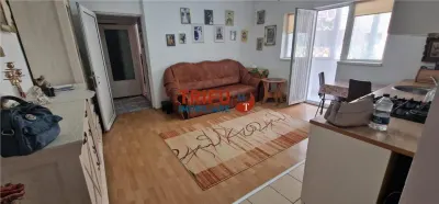 Apartament 3 camere, parter, Cetate, zona Școlii Generale 7 - foto 6