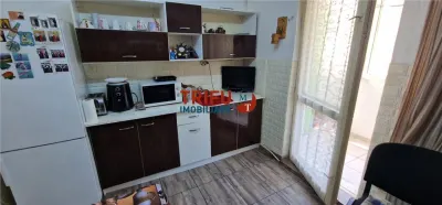 Apartament 3 camere de vanzare zona Cetate - foto 11