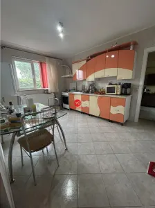 Casa P+M complet mobilata, 8 camere, teren 1000mp, langa Golful Pescarilor - foto 16