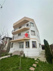 Afacere la cheie - Pensiune 11 camere si 11 bai - Costinesti - foto 21