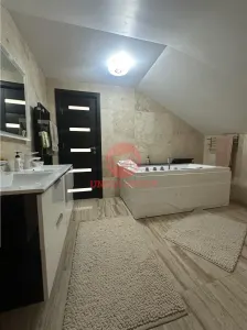 Casa de Vis in Agigea - D+P+M cu Teren de 400 mp - foto 22