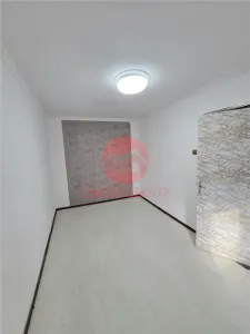 Apartament 3 Camere, Semidecomandat, Zona Piata Amzacea, Etaj 1 - foto 6