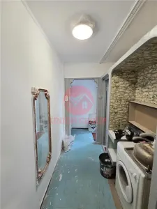 Apartament 3 Camere, Semidecomandat, Zona Piata Amzacea, Etaj 1 - foto 10
