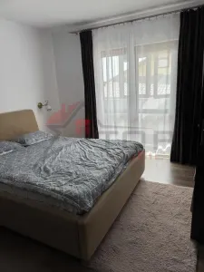Apartament cu 3 camere decomandat etajul 1, loc de parcare si boxa - Valea Lupului - foto 2