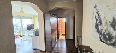 Apartament 4 camere, 96mp, Mamaia Nord, langa Complex Alezzi - foto 2