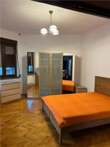 INCHIRIERE APARTAMENT 3 CAMERE UNIVERSITATE - foto 3