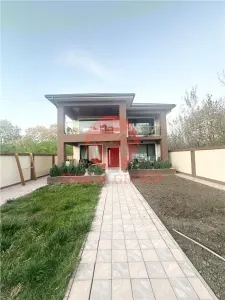 Casa de 300 mp, amplasata pe teren de 500 mp, Mamaia Nord - foto 3