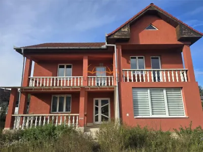 Casa de vanzare in Fundatura front 25m la E576/ 1C. - foto 3