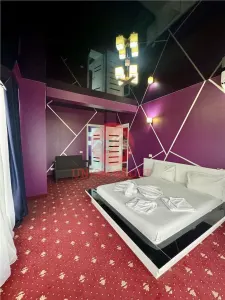 Vacanta Fara Sfarsit - Penthouse Spectaculos cu Terasa de Vis in Mamaia Nord - foto 8