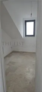 De Vanzare | Casa cu 4 camere | Otopeni - foto 12