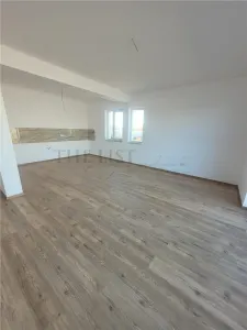 De Vanzare | Casa cu 5 camere | Tunari - foto 7