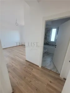 De Vanzare | Casa cu 5 camere | Tunari - foto 10