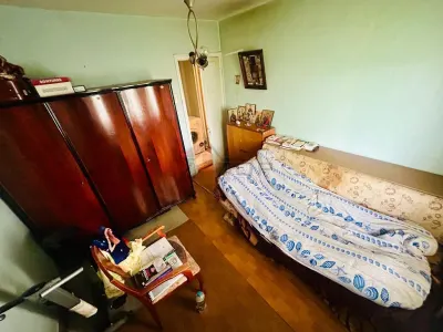 Etaj 2, fara risc, 2 camere semidecomandat zona Alexandru - foto 4