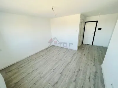 Etaj intermediar, bloc nou, 1 camera decomandat Poitiers Towers - foto 4