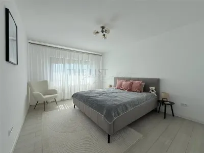 Casa cu 6 Camere | Proprietate Premium | PETRACHIOAIA - foto 14