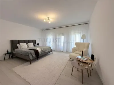 Casa cu 6 Camere | Proprietate Premium | PETRACHIOAIA - foto 9