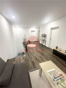 Casa P+1+M in Valu lui Traian - Spatiu si Confort Pentru Familia Ta - foto 9