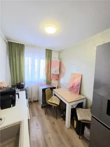 Apartament 3 Camere, Semidecomandat, Zona Dacia - foto 11